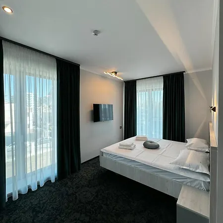 Hotel Turistica D'eric Navodari