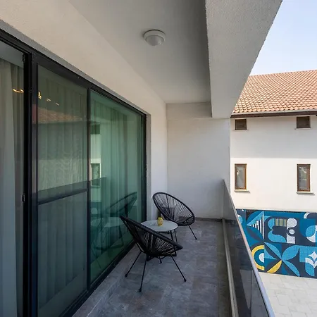 Hotel D'Eric Mamaia Nord